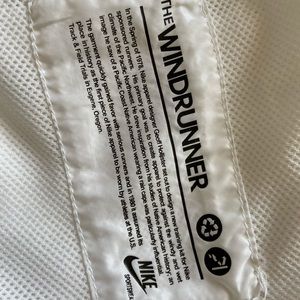 Nike Windrunner Small